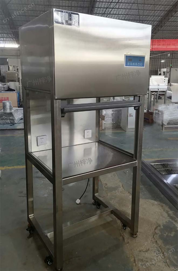 注意：只有垂直流超净工作台才可以做升降门