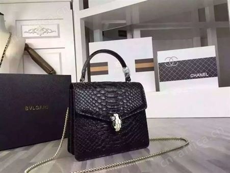 闲置包包 宝格丽蛇头包出售 奢侈品二手回收 附近门店可上门交易寄卖