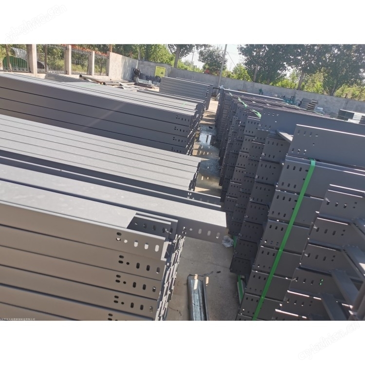 638670833286061324172.jpg 铝合金梯式大跨距电缆桥架